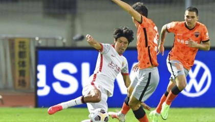 欧博登录通道-10年恩怨两茫茫？海港残阵迎宿敌：争夺前3的名次战