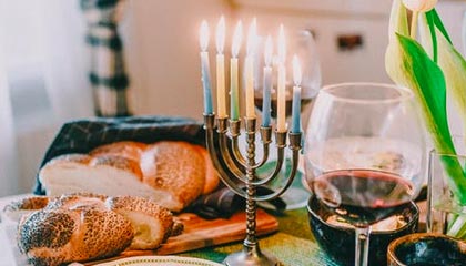 王洪泽青少年三大球集锦回顾：对阵湖北爆20分22篮板